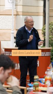 Danke, lieber @stephan.weil.spd, für die wertschätzenden Worte und für Deine Unterstützung. Das bedeutet mir persönlich sehr viel. Ich habe immer gerne mit Dir zusammengearbeitet – auch in der Zeit, in der ich Generalsekretär war. Deine ruhige, sachliche Art, Verantwortung zu übernehmen und Menschen zusammenzubringen, empfand ich immer als den richtigen Weg in der Politik. Davon habe ich viel gelernt. Genau diese Haltung soll mich auch in den kommenden Jahren als Landrat begleiten: zuhören, verlässlich handeln und gemeinsam mit vielen engagierten Menschen für unsere Heimat arbeiten. Denn unser Landkreis Goslar ist es wert, dass wir uns jeden Tag für ihn einsetzen.